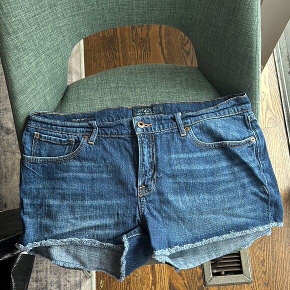 Lucky Brand Pants - Lucky Brand Women cut off Blue Jean Shorts dark wash Malibu short size 10/30 EUC